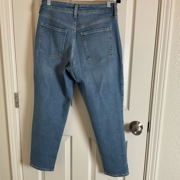 High-Waisted OG Straight Built-In Warm Ankle Jeans | Old Navy size 8P - Picture 11 of 12